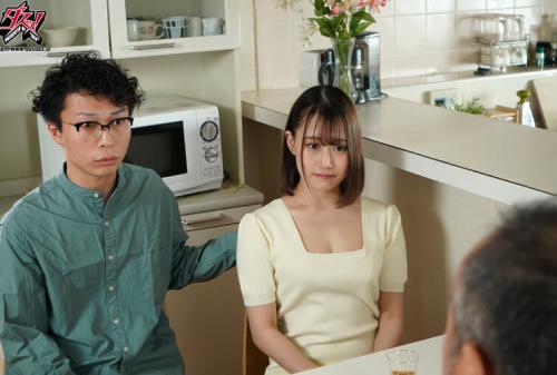 スレンダー巨乳の妻が俺の親父に寝取られ種付けプレスされていた。 白石椿