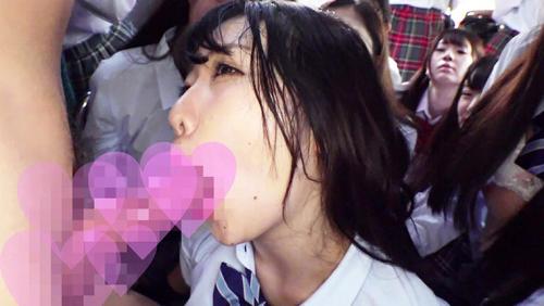 女子校生マン員逆痴●バス 発射オーライ！