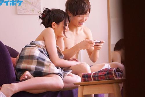 1ヶ月間禁欲し彼女のいない数日間に彼女の親友と気が狂うくらい一心不乱にセックスしまくった 相沢みなみ 合計8回の密着性交