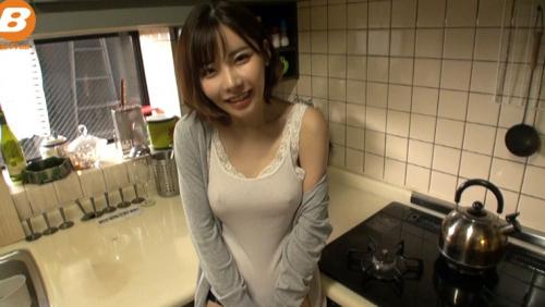夫が四日間不在の間、生徒と夢中で中出ししまくった女教師 深田えいみ