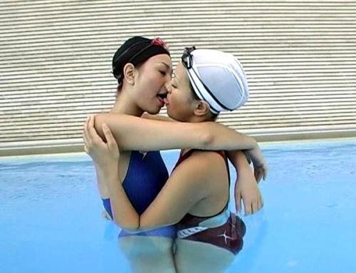競泳水着の女 はすみ 春名えみ