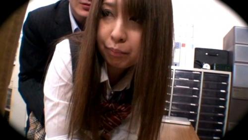 友人を金で売る女子校生 黒人レ●プ請負人 盗撮 3