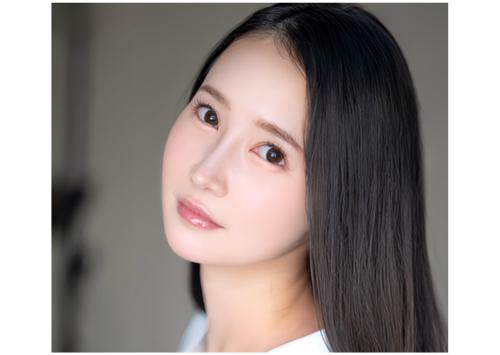 【宮野桜】『エッチなことが大好きです‥』マイ電マをキャリーケースに入れて持ち歩くアウトドア派の美女がAV初脱ぎ！