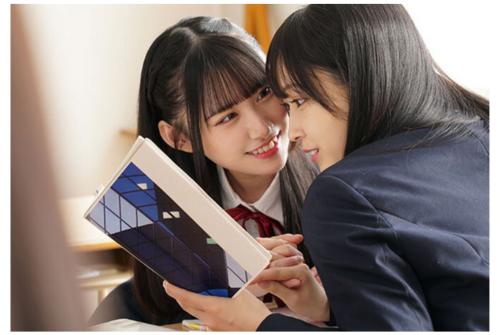 【レズハーレム】尊すぎる推しカップルにカラダ中を敏感開発されて何度も絶頂を繰り返す百合妄想していた女子たち！