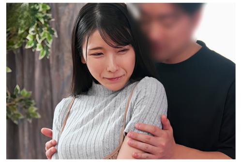 《三十路妻×初脱ぎ》結婚4年目、妄想だけで濡らしてきたむっつり美人清楚妻が非日常の快楽世界へ自由に泳ぎだす！