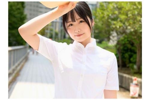 【南紫音】就活のために夜行バスで上京してきた明るくにっこり笑顔の女子大生が就活の合間にAVデビューしちゃいます！