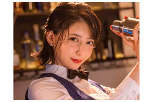 【夏目響】蛇舌と超絶テクで精子を貪り尽くす地方のバーで出会った色気ダダ洩れの小悪魔バーテンダー！