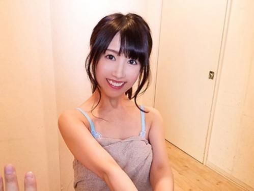 【VR】Uberしたら色白巨乳のセクシーお姉さんが出てきた！ｗチップにち〇こを生挿入！騎乗位ピストンで昇天寸前ｗ