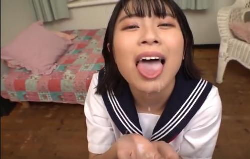 【M男の逆襲】地味なクラスメイトにコクったらまさかのオッケー！！精子・おしっこ全てを飲み込むエグいフェラ！佐野なつ