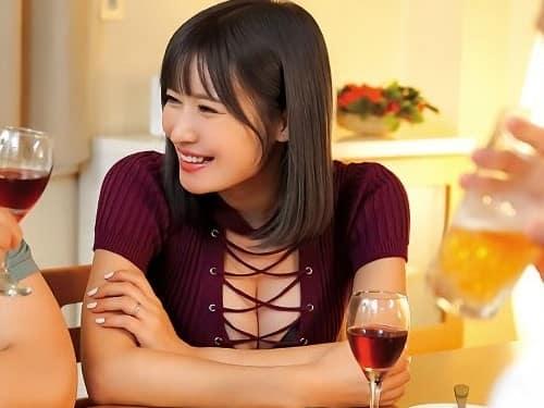 【藤森里穂】確実に浮気してるけどなかなか尻尾を出さない巨乳妻が嫉妬心をからかいながら勃起チ〇ポに跨り快感の騎乗位で。。。