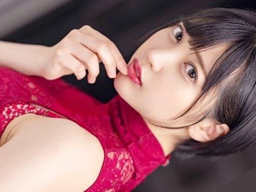 【夏目響】エロい舌を絡ませベロキスしてきた巨乳美痴女に全身を舐め回されフル勃起したチ〇ポをディープスロートで。。。