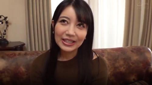 【企画】童貞男のチンポを洗っていたらエッチな気分になって筆おろしの相手をしてあげちゃうお姉さん