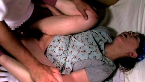 【ながえスタイル】人妻さんが旦那の知り合いに犯されて寝取られる様子をご覧ください