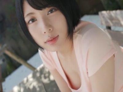 スケベそうな令和のグラドル娘がセクシー女優に転身。こんな子のエッチな姿が見れちゃうなんて最高