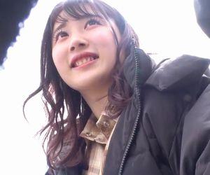 Hカップの巨乳なレンタル彼女と交渉してハメ撮り。エロ系はやっていないムチムチの21歳の体を好き放題しちゃう