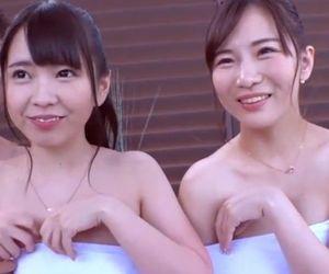 巨乳で魅力的な女の子たちと乱交。ホテルに移動してがっつりセックスしちゃう