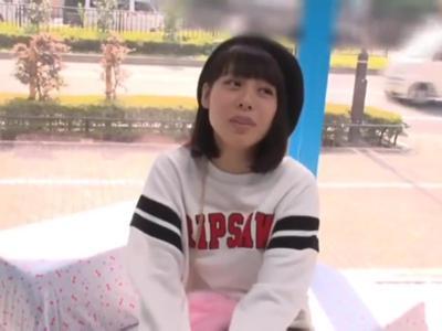 「童貞じゃないでしょ!?」かわいい素人JDが童貞君だと思ってSEXしてあげたら実はAV男優だった！凄いプロのテクニックで乱れまくる