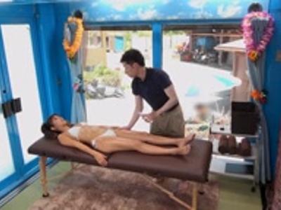 『彼氏に悪いよ』美人な水着美女をきわどいエステからのNTRセックス