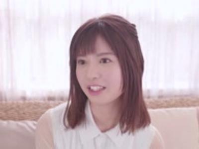 あどけなさが残る容姿端麗な女の子の初撮りアダルトビデオ　初々しい表情が見れるのは今だけです