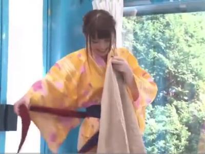 『恥ずかしぃ』魅力的な素人娘に風呂上がりのきわどいエステ　感じさせてガードを緩めさせてからセックス