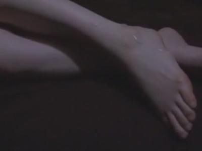 『やめてください』主人の兄弟に迫られ強引にSEXさせられる愛らしい主婦　嫌がりながらもだんだんと気持ちよくなってしまう