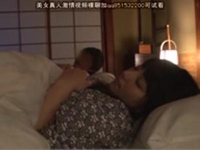 『手出さないでよね』会社の女子社員と1泊　一夜を共にして我慢できるはずもなく期待通りの展開になる