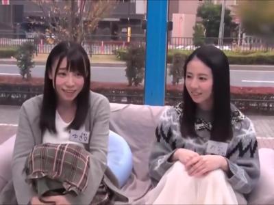 『え、待って』質問に回答中の激カワなJDの隙を見ていきなりちんぽ挿入　パニック状態でもだんだんと快楽を感じてくる