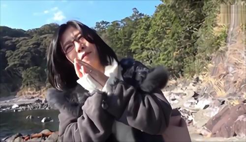 『おばさん』専門学校を卒業後、就職のために上京、会社の寮に住んでいた24歳のとき、中古車センターで働く4歳年上の夫と出会った、初めて車を買う人！