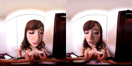 玄関でいきなり壁ドン、そしてキス、おっぱいもみもみ、挿入、こんなにいい匂いのするギャルとなら、すぐにでもセックスしたくなるのは当然、我慢できるわけがない、正面から！