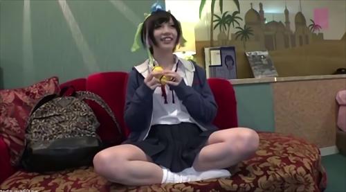 『パイパン』東京都心のヤンキー女子校生の生態を追ったドキュメンタリー第2弾は、ショートカットが似合うひかりちゃん。口は悪いが、エッチなことにな！