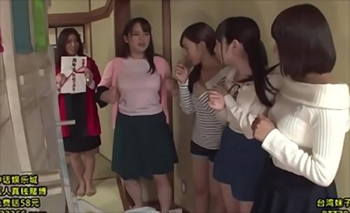 『お母さん』新春初夢オール巨乳の家族と親戚全員と中出し、自宅ならではの和風新企画「コタツから尻だけ出して当ててみて、」も開催、母姉妹＋伯母＋従！
