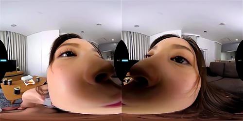 お化粧をしていない正反対のパンティとブラジャーをビデオRの状態で体験、終電もなく女室長の家に行く女の子たち、ノーパン、ノーブラでお客さんに迫る！