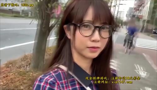 『自撮り』4)誰とも話せない、5)誰とも話せない、3.話しかけてはいけない、4.あなたは彼らと話すことができない、5.あなたは彼らと話すこと！