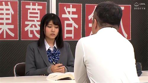 溜まりに溜まったフラストレーションを潮に変え、彼女に配給する、口の中から泡を吹き、全身を痙攣させ、そして潮を吹く、潮吹き！