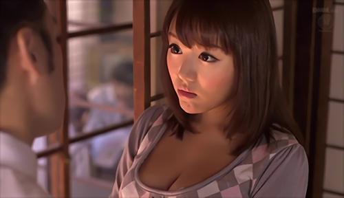 『美女』村には似付かないスーツを着た男がやってきた、「地域活性パートナー」と名乗るその男はこの村を離れ上京した大木だった、大木は夫の親友で！