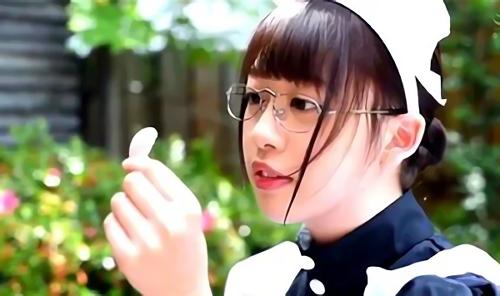 メガネ美少女が馬乗りになって犯される！