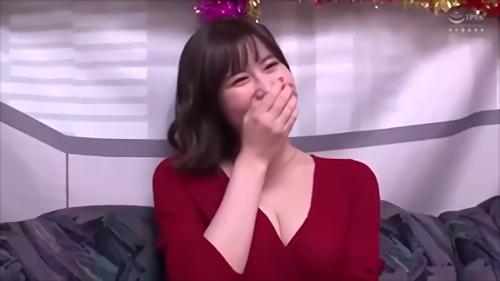 『痴女』デカ尻、淫語の天才、最も旬な痴女【藤森里穂】、しかしドキュメンタリーは苦手みたい（笑）口下手な一面を見せるも、得意なオッサンをター！