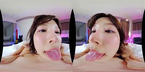 バーで薬を飲まされ、そこからの記憶・・・、目の前には頼もしい女性が・・・、彼女も酔っているようだ、隙あらばキスを繰り返し、誘惑してくる美女！
