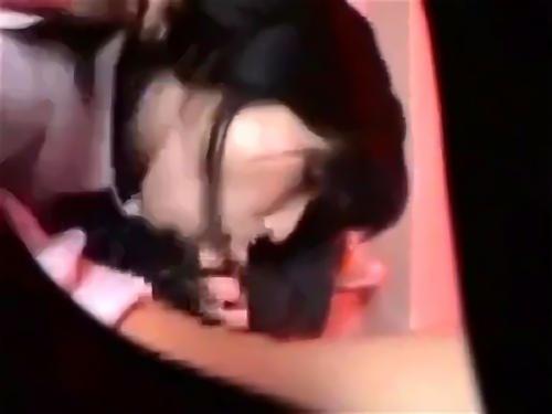 『巨乳』潜入ルポに続き、人気が衰える気配がなく、仕事の性質上、滞在する女子校生の数も少ない「JKがアルバイトする裏風俗店」を徹底リサーチした、今回も徐々にエスカレートしていく猥褻アクトを盗撮することに完遂した！