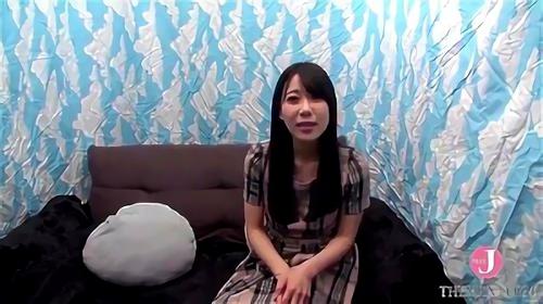 中出しだって・・・、そんな安易な恋愛勘で、今回のターゲットは悩める主婦のHをサポートする天使すぎる素人たち、6人中5人がアソコまで使ってお手伝い！