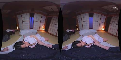 きっと姉夫婦と幼児の姉妹なのだろうが、実家で暮らしている、姉のリサは明るく好奇心旺盛、妹のララは無邪気で純粋、生まれてからずっと面倒を見てきたが、ある日を境に！