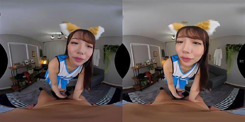 今夜は私のためだけに、毎日ここで流行っているキツネのコスプレダンスを踊ってくれる、満塁ホームラン級の可愛さにノックアウト寸前で！