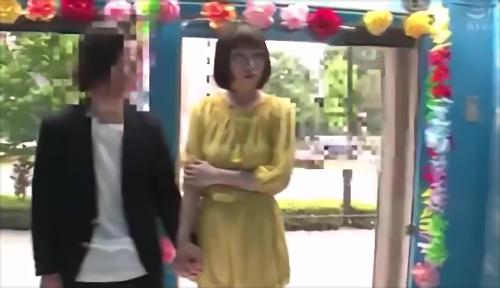 『寝取られ』マシンの究極ピストンでGゾーンをコスレされた彼女さんたちが吹く産まれて初めての潮、潮、潮、でミラー号の中は大洪水、アクメトランス状！