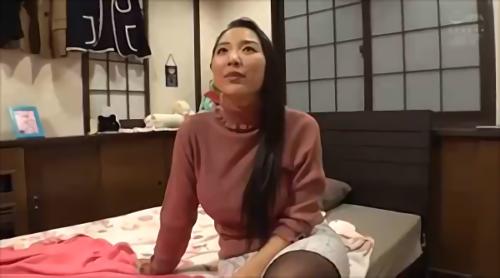 『痴女』「会社帰りのデートで少々盛り上がり過ぎて終電を逃してしまって帰宅方法を思案する、ラブラブカップルさん」なんぞが、多々いらっしゃるわ！