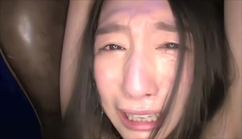『美少女』喉奥までチンコを貫かれ、アナルを何度も打たれ、オモチャでむやみに責められ・、支配欲の強すぎる体に苦痛を与えると、彼女の理性は快楽に！