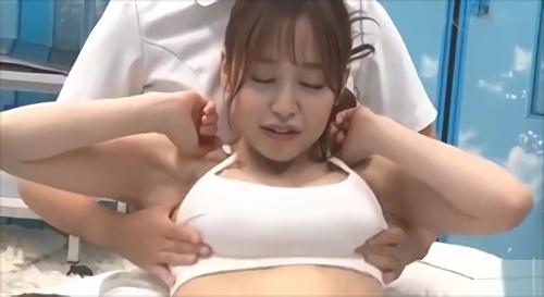 母乳が出やすくなるオイルマッサージを無料体験してもらい、マジックミラー号に乗ってもらう！乳腺を刺激して失禁を防ぎ！