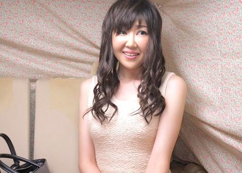 【熟女】『早く欲しいです❤︎』清楚な顔に隠された貪欲な性欲の人妻と不倫中出しSEX…淫乱膣奥を突いて愛液ダダ漏れ❤︎