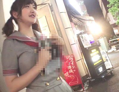 エッチな裏バイトする（ゆみ）を個人撮影しながらエチエチSEXへ持ち込み巨根をぶち込み孕ませエロビッチ。