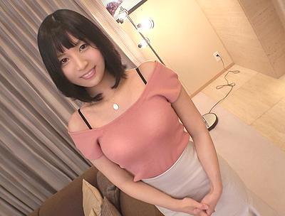 【初脱ぎ・爆乳】180度の美脚開きがエッチすぎるデカチチお姉さんと絶頂ハメ撮り何度もぶち込みアヘアヘアクメ。