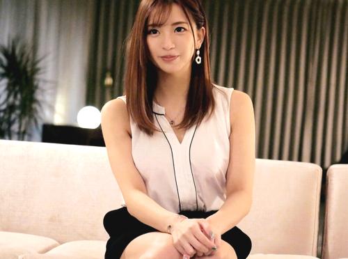 S級美人の女医と気持ち良いパコパコ中だしやっちゃうハメ撮り企画。